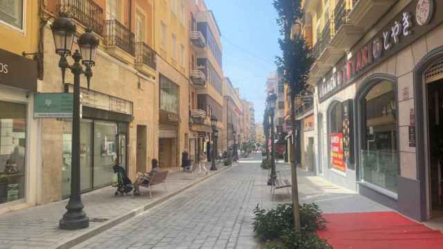 Nuevo tramo peatonalizado en el centro de la ciudad de Alicante.