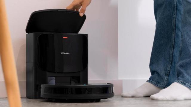 Este robot aspirador Conga de Cecotec con base de autovaciado ¡ahora tiene un 20% de descuento!