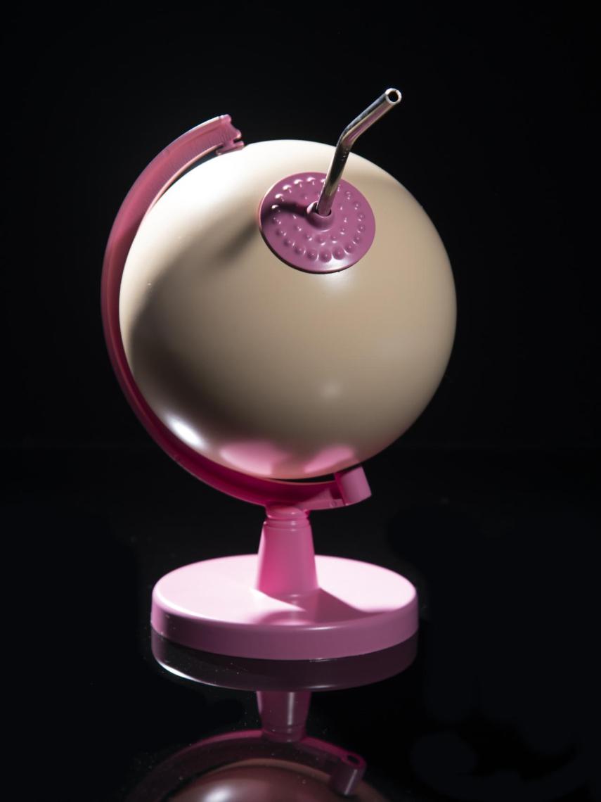 El vaso de cóctel de la artista Marina Salazar para Zielou.
