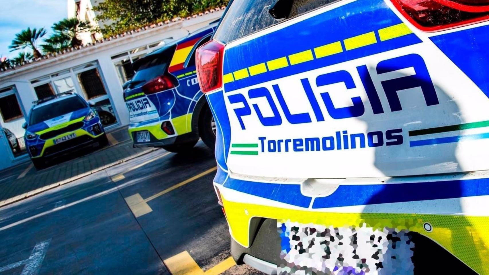 Vehículos de la Policía Local de Torremolinos.