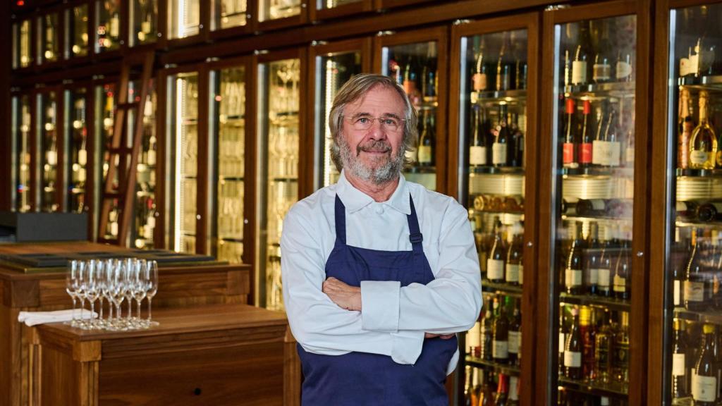 El cocinero Miguel Ángel Romera en el restaurante L'Esguard.