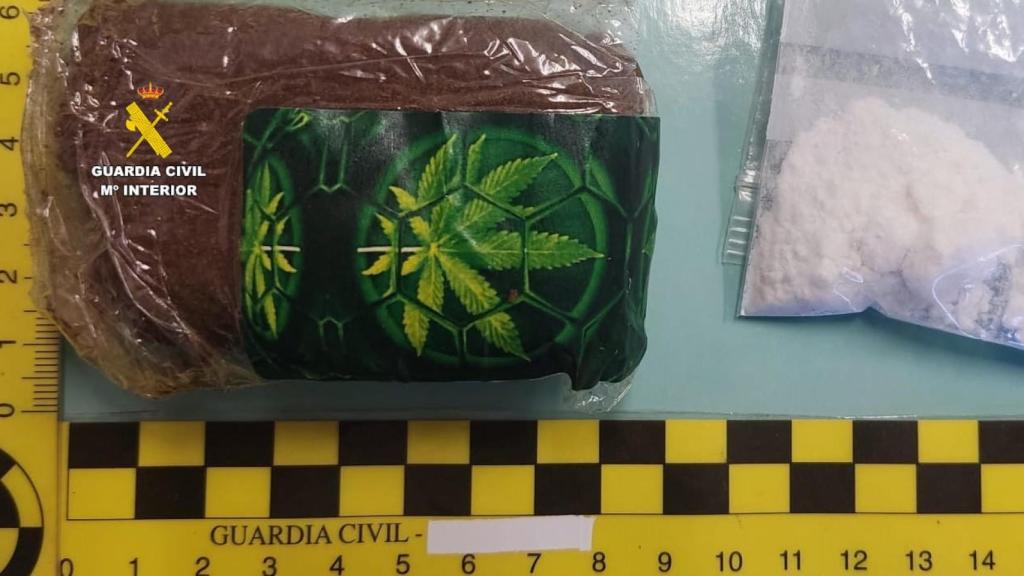 Material intervenido por la Guardia Civil de Zamora