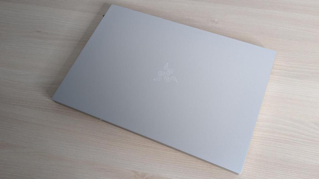 El Razer Blade 18 estrena diseño con la versión Mercury