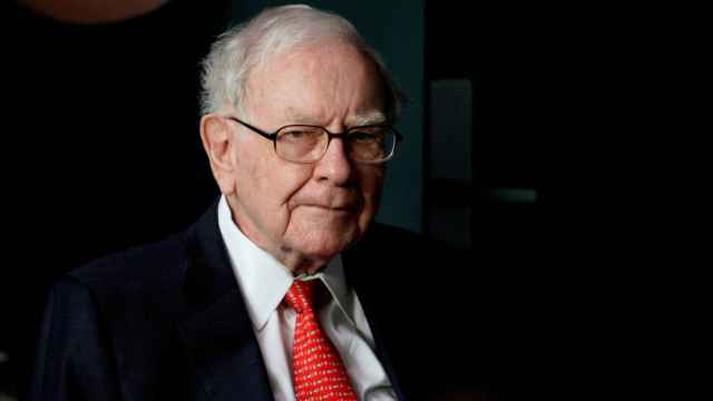 Warren Buffett, CEO de Berkshire Hathaway, durante al conferencia que la compañía celebra cada año en Omaha.