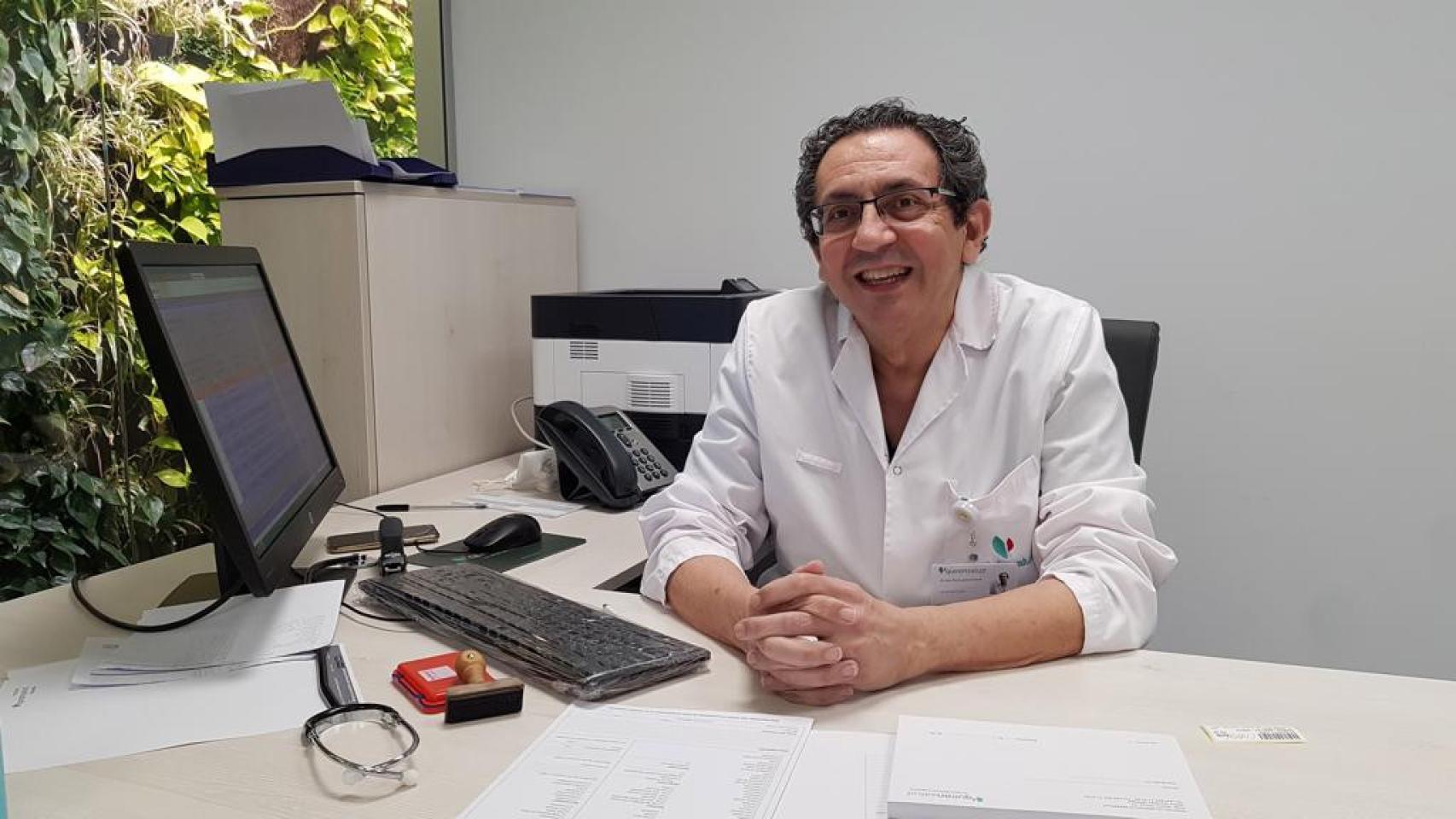 El doctor José María Ignacio García, jefe de servicio de Neumología del Hospital Quirónsalud Marbella.