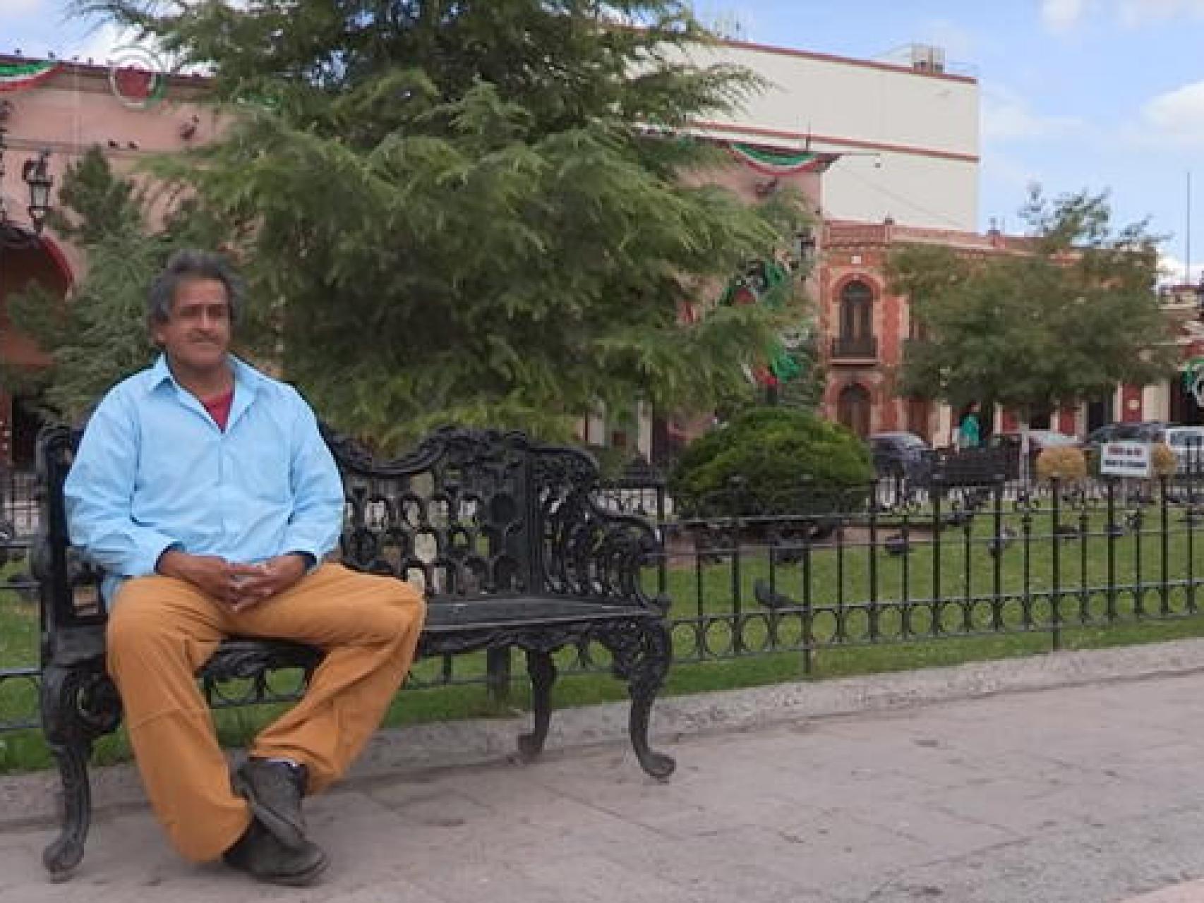 El hombre con el pene más grande de la historia es mexicano y no imaginas  los problemas que le causa