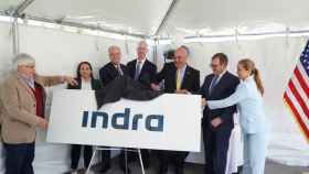 Directivos de Indra en el lanzamiento de la nueva filial del grupo español en Estados Unidos, en Kansas el pasado mes de mayo.