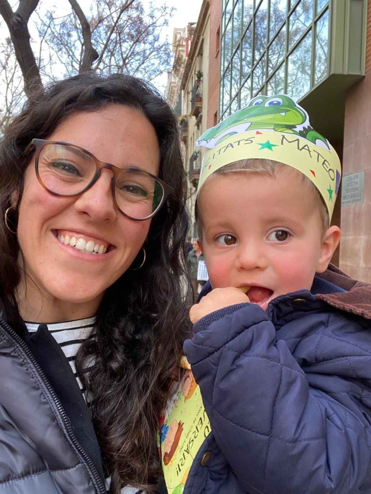 Raquel Pérez, junto a su hijo Mateo, nacido gracias a la Naprotecnología.