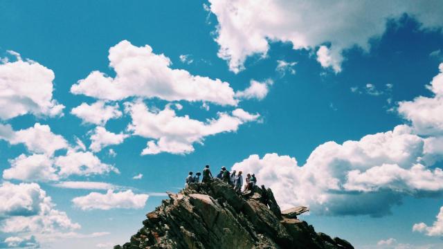 La nube pública creció un 23% en 2022. Imagen: Nicholas Swanson / Unsplash