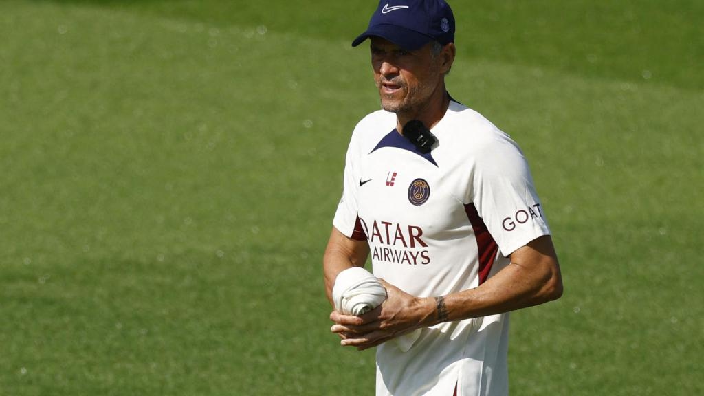 Luis Enrique, durante un entrenamiento del PSG