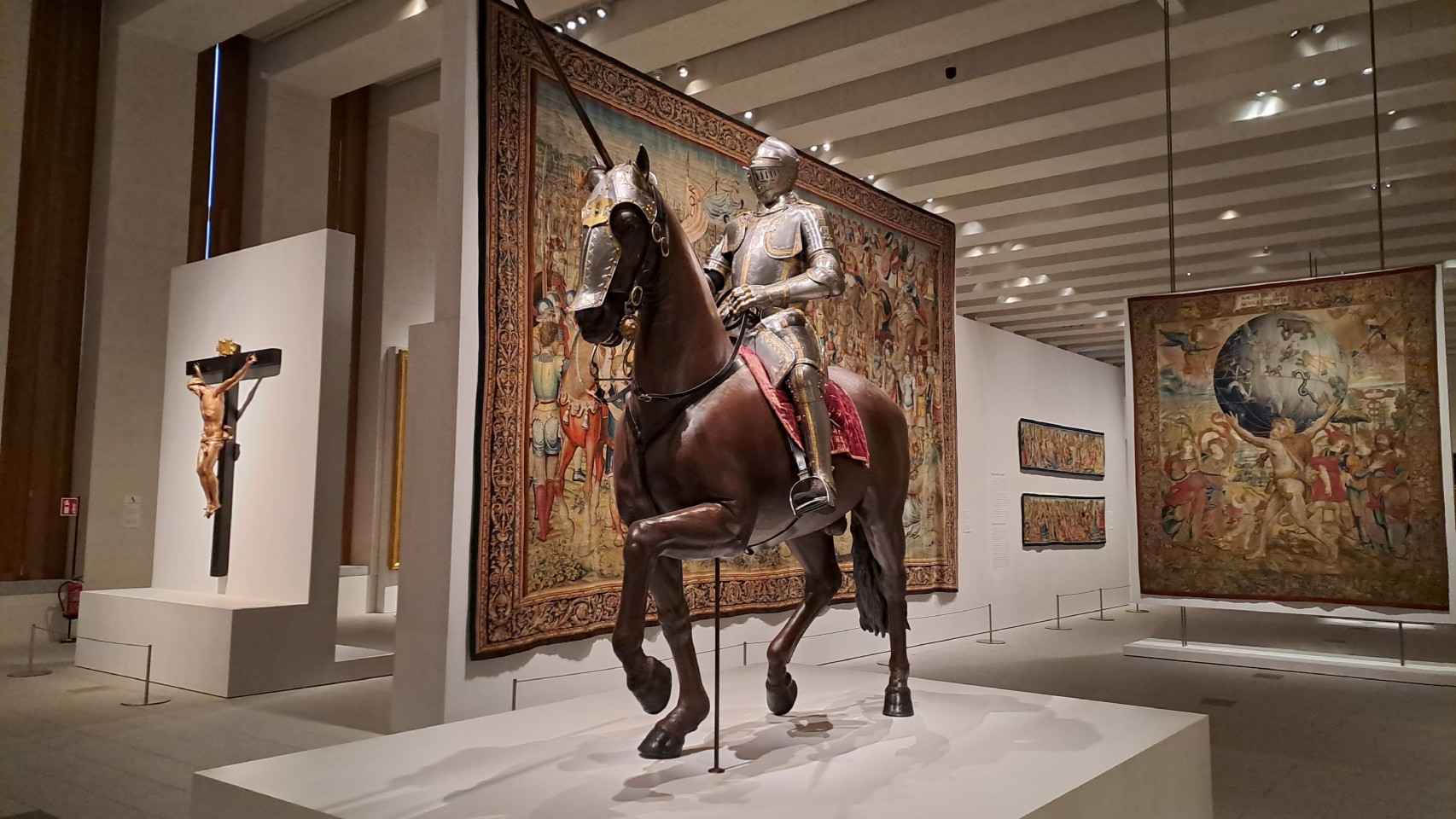 Armadura Carlos V a caballo - Galería de Colecciones Reales (GCR)