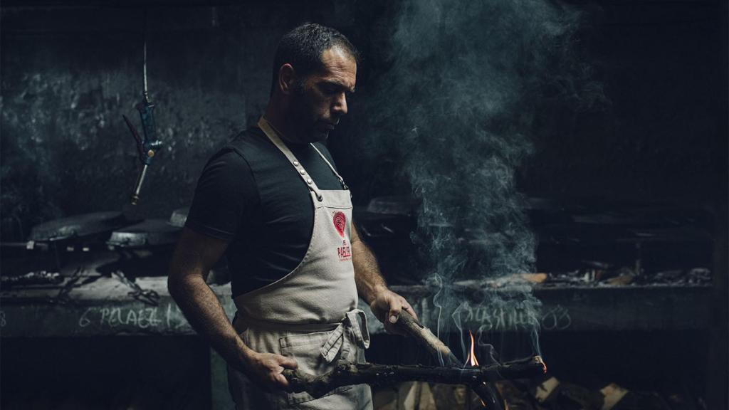 La mejor paella valenciana de leña sin moverte de tu casa estés donde estés