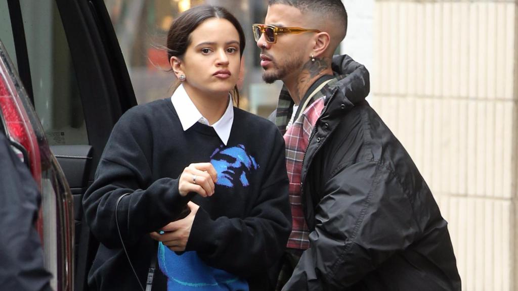 La pareja de cantantes en una fotografía tomada en Nueva York en abril de 2022.