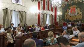 El equipo de Gobierno de Alicante pide el fin de la obligatoriedad de la cita previa.