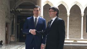 Pedro Sánchez y Carles Puigdemont, reunidos en una fotografía de archivo de 2016.