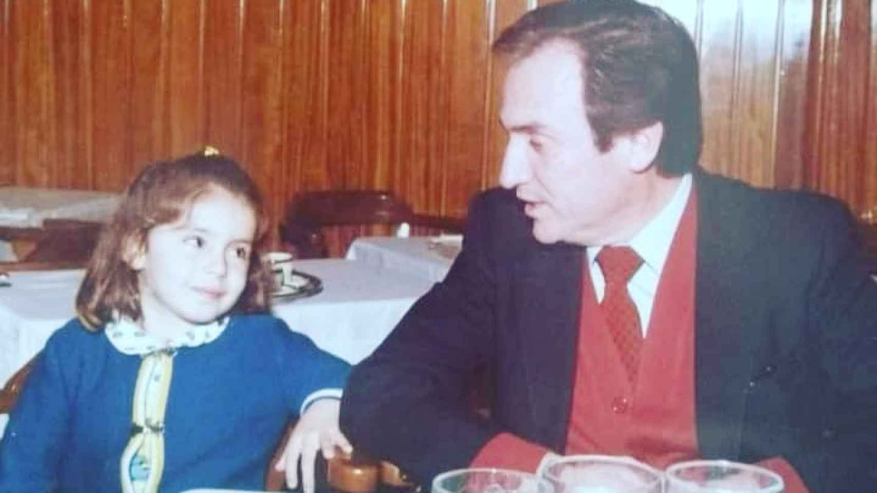 Vanessa junto a su padre cuando ella era pequeña.