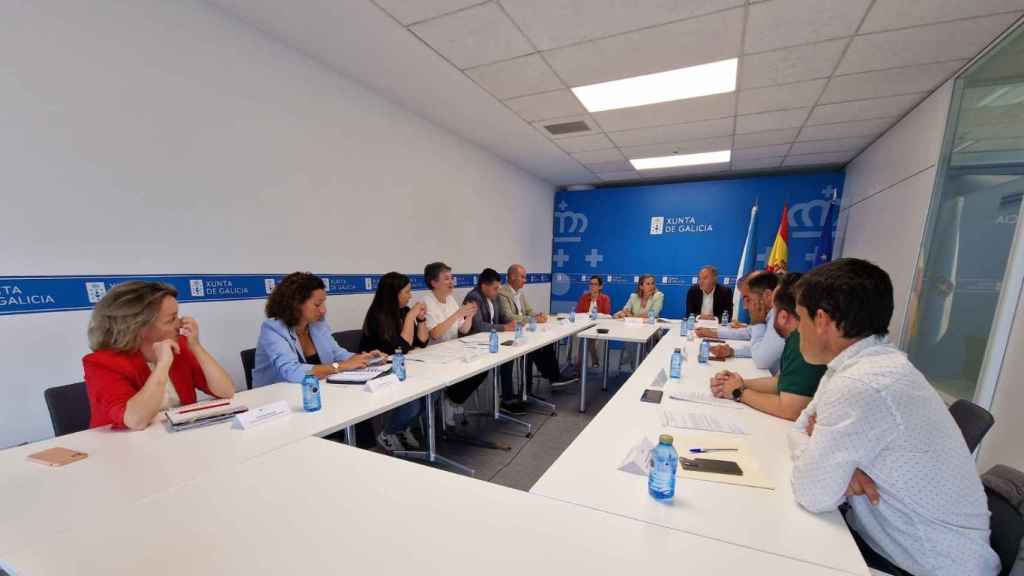 Reunión entre la Xunta y los Ayuntamientos del área de Pontevedra.