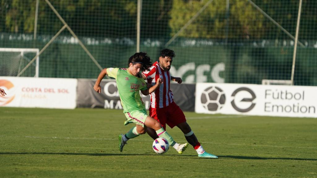Álex Calvo durante el partido del Málaga CF contra el Almería de pretemporada