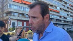 El secretario general del PSOE de Valladolid, Óscar Puente, en una rueda de prensa