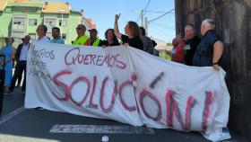 Concentración vecinal de Monte Martelo en A Coruña para reclamar un barrio más seguro y humano