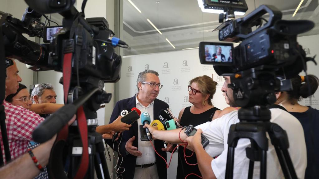 Reunión urgente con la Comisión Técnica de la Comisión Provincial del Agua.