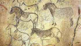 Pinturas rupestres de caballos.