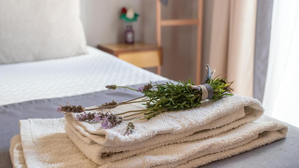 Llena tu dormitorio con las mejores fragancias a través de estos remedios caseros