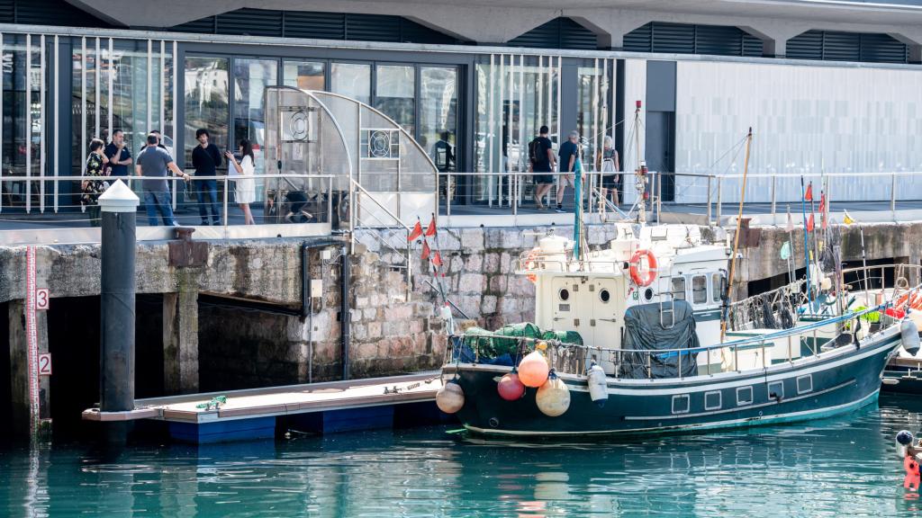 La sede de Kofradia, en el puerto de Donosti.