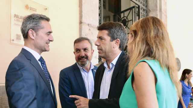 El president de la Generalitat, Carlos Mazón, se reúne con la alcaldesa de Castellón, Begoña Carrasco, en su primer encuentro oficial.