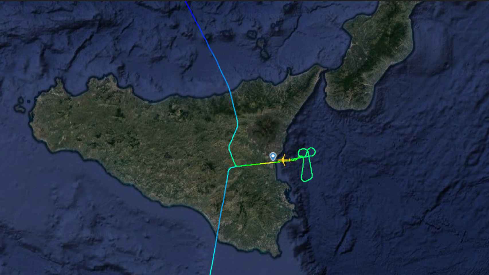 Trayecto de avión en la aproximación al aeropuerto de Catania