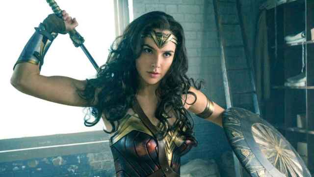 Gal Gadot confirma 'Wonder Woman 3' dentro del nuevo DC tras su cancelación.