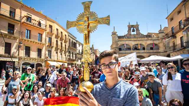 Cientos de jóvenes atraviesan Ciudad Rodrigo camino de la JM