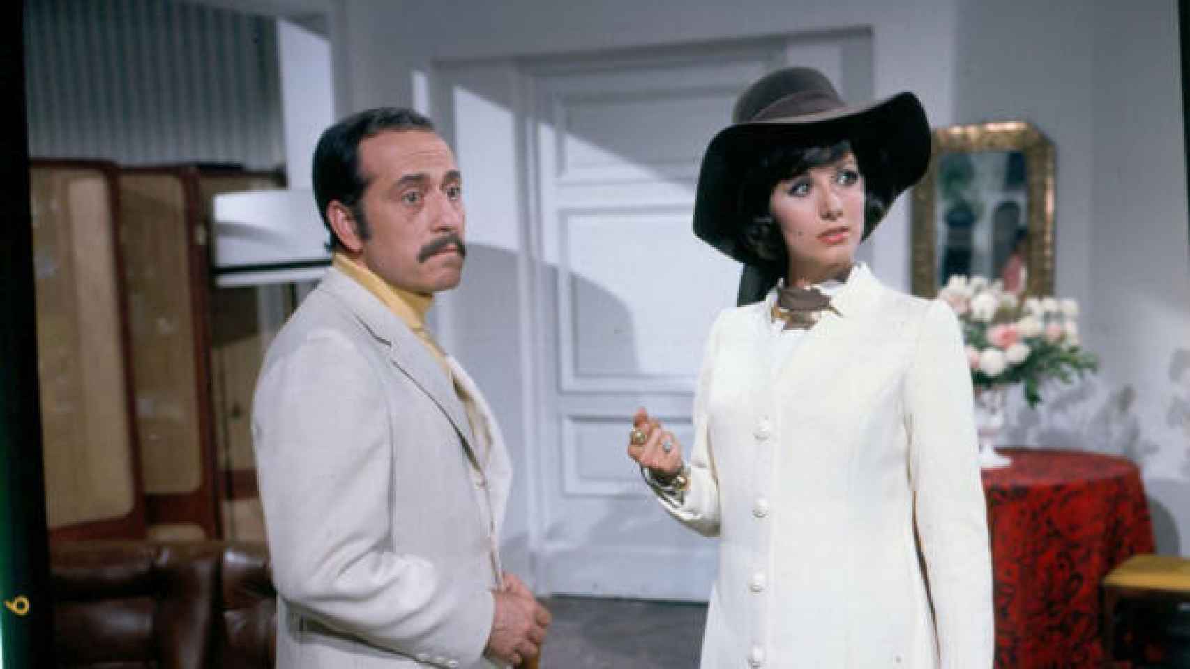 Concha Velasco y Alfredo Landa en 'La decente' (1971).