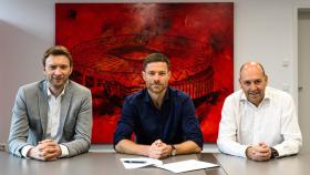 Xabi Alonso renueva con el Bayer Leverkusen hasta 2026