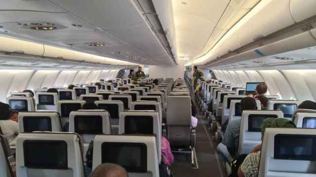 El interior del avión A330 que ha rescatado a los españoles de Níger