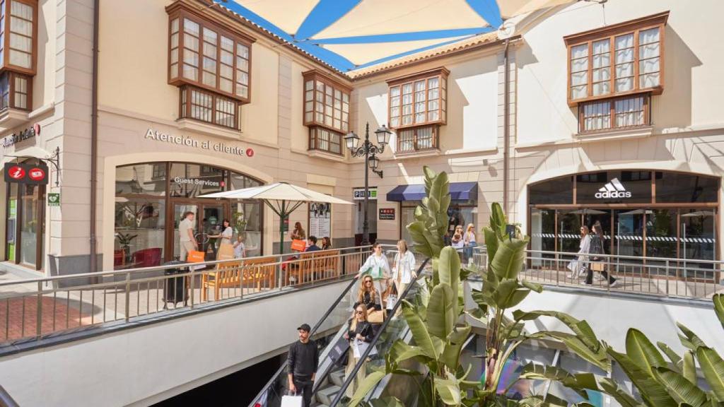 Una de las zonas de McArthurGlen Designer en Málaga.