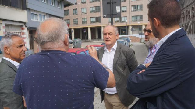 El PP de A Coruña pide soluciones a los problemas de convivencia de Ronda de Nelle