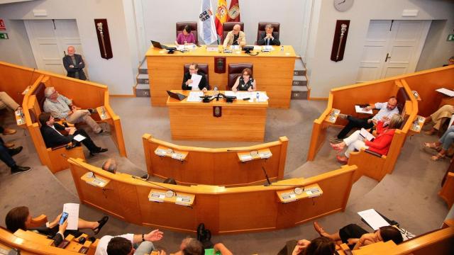 Diputación de A Coruña y Xunta unirán fuerzas para promover el turismo en la provincia