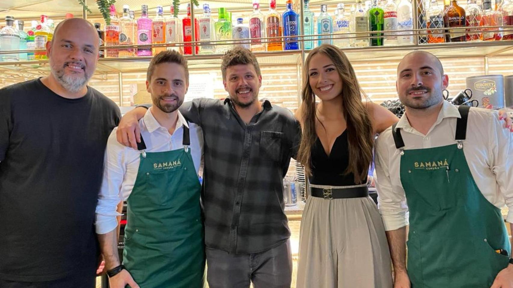 Maxi, Martín, Adrián, Ainhoa y Brian, miembros del equipo de Samaná.