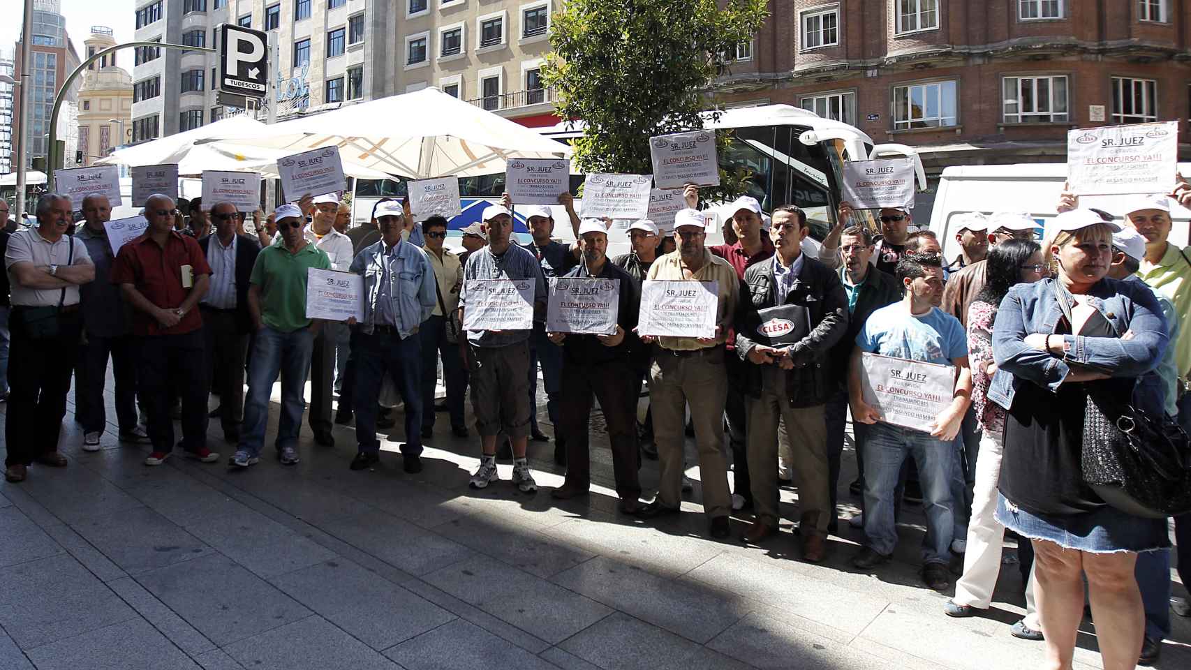 Concentración de trabajadores de Royne y de Clesa, en Madrid, en mayo de 2011.
