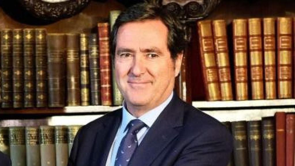 Josep Sánchez Llibre, presidente de  Foment del Treball, y Antonio Garamendi, presidente de CEOE.