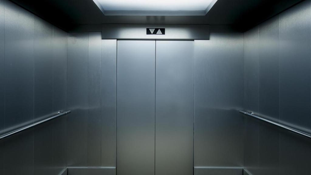 Foto de archivo de un ascensor.