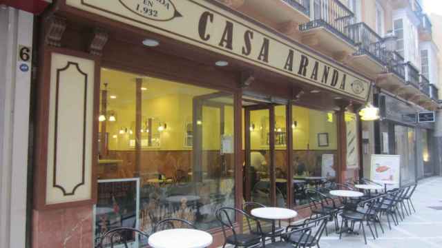 Fachada de la famosa cafetería Casa Aranda.