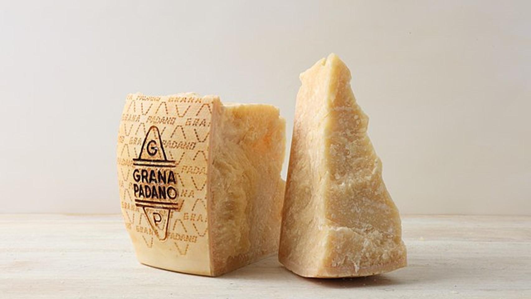 Un queso Grana Padano.
