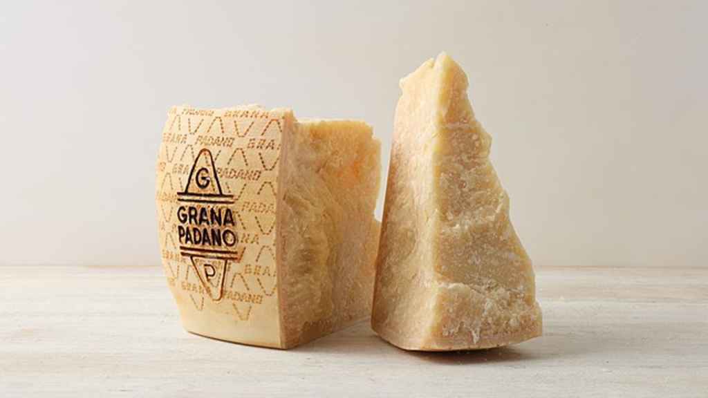 Un queso Grana Padano.