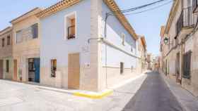 Casa a la venta en Monforte del Cid (Alicante).