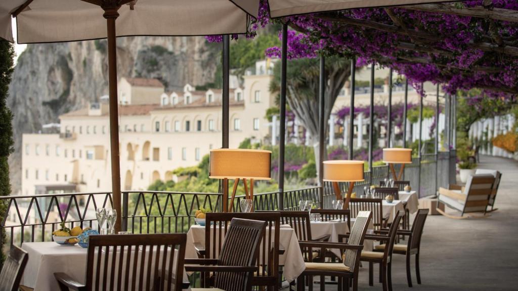 La terraza de 'La Locanda della Canonica Pizzeria', en la Costa de Amalfi.