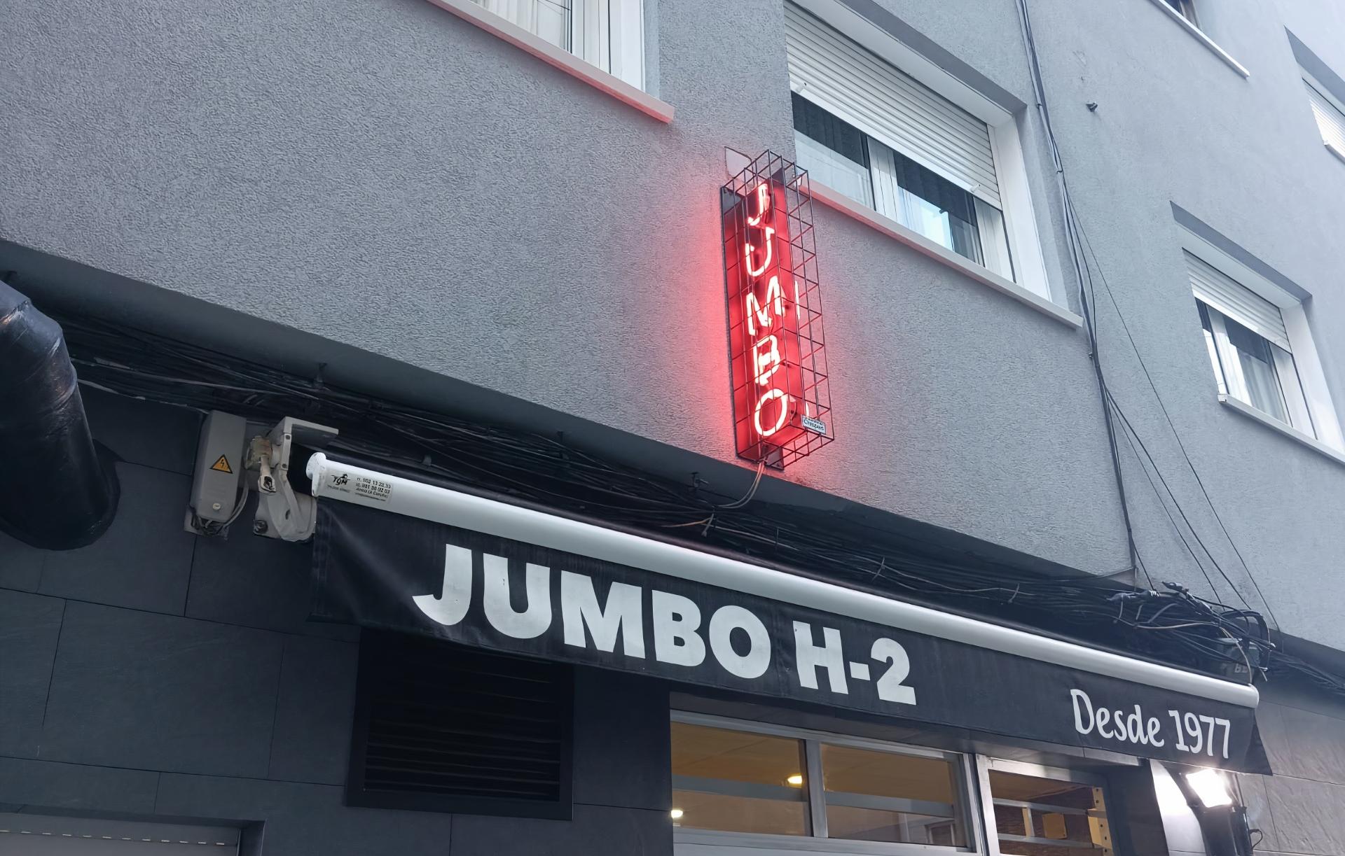 Jumbo H-2 en A Coruña (Foto: Quincemil)