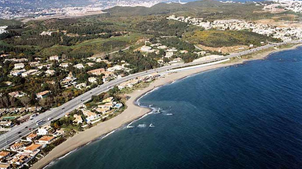 Playamarina.