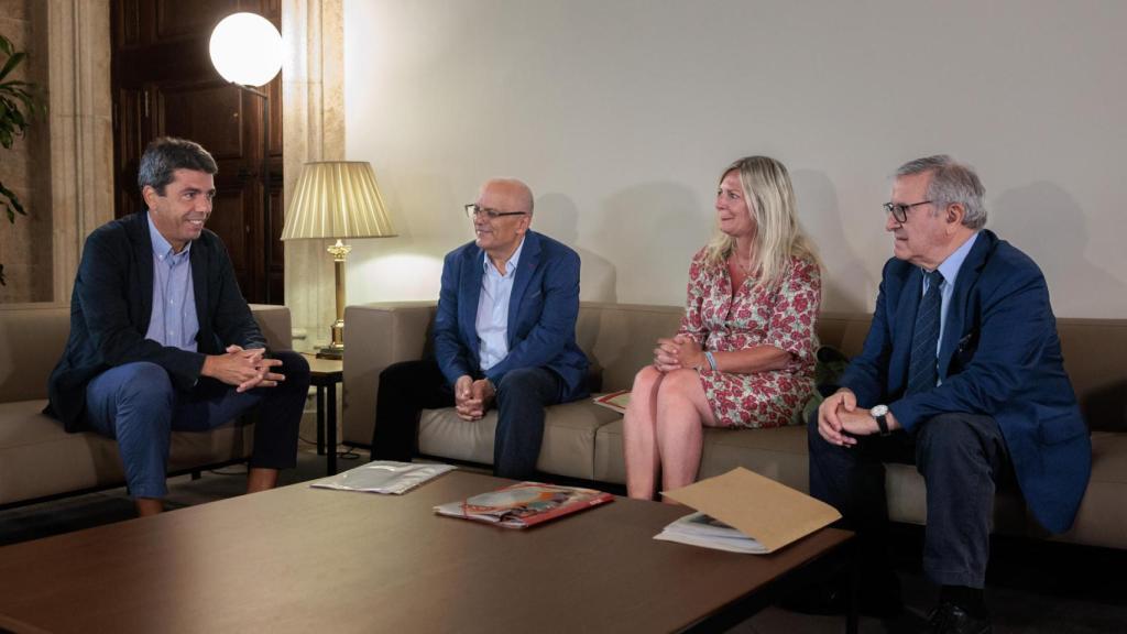 El president Mazón se reúne con representantes de CSIF-CV, USO CV y el Sindicato Independiente CV